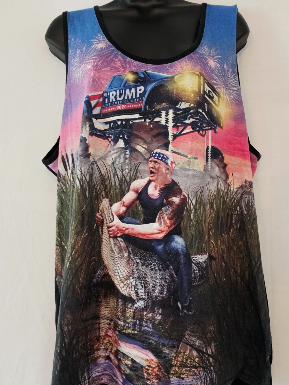 American AF Men XL Trump Tank Monster Truck Gator Wrestling Bandana Fireworks